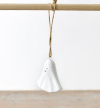 Load image into Gallery viewer, Halloween Cute Hanging Ghost
