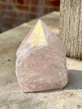 Load image into Gallery viewer, New! Rose 'Aura' Natural Quartz Polished Crystal Point Piece |Reiju