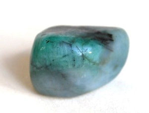 High Grade Crystal Emerald Tumble Stone - Krystal Gifts UK