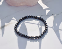 Load image into Gallery viewer, Hematite Natural Crystal Stone Small Beads Bracelet Jewellery