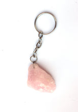 Load image into Gallery viewer, Rose Quartz Raw Key ring