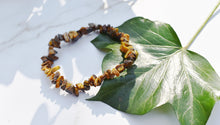 Load image into Gallery viewer, Tigers Eye Natural Crystal Stone Chips Bracelet |Reiju