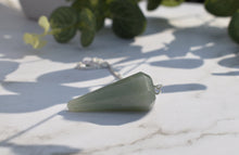 Load image into Gallery viewer, Green Aventurine Crystal Gemstone Dowsing Pendulum