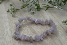 Load image into Gallery viewer, Kunzite Natural Crystal Stone Chips Elasticated Bracelet |Reiju