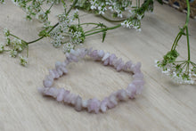 Load image into Gallery viewer, Kunzite Natural Crystal Stone Chips Elasticated Bracelet |Reiju