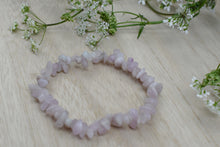 Load image into Gallery viewer, Kunzite Natural Crystal Stone Chips Elasticated Bracelet |Reiju