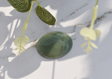 Load image into Gallery viewer, Green Aventurine Natural Polished Crystal Palm Stone