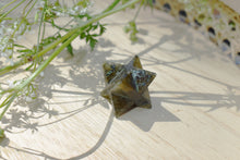 Load image into Gallery viewer, Labradorite Natural Hand Cut Crystal Stone Merkaba Star