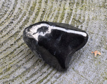 Load image into Gallery viewer, Shungite Crystal Tumble Stone