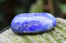 Load image into Gallery viewer, Lapis Lazuli Crystal Tumble Stone