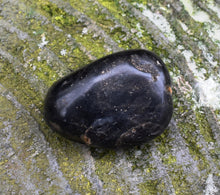 Load image into Gallery viewer, Black Onyx Crystal Tumble Stone