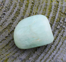 Load image into Gallery viewer, Aquamarine Crystal Tumble Stone