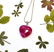 Load image into Gallery viewer, Pink Agate Crystal Heart Pendant