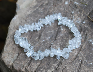 Clear Quartz Natural Crystal Stone Chips Bracelet Reiki Charged, Wrapped with Benefits Tag