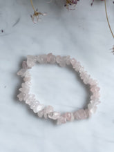 Load image into Gallery viewer, Rose Quartz Crystal Chip Bracelet