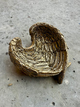 Load image into Gallery viewer, New! Gold Angel Wings Dish – A Touch of Divine Elegance (10 x 10 x 6 cm)
