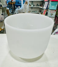 Load image into Gallery viewer, Crystal Quartz Singing Bowl - Yoga, Meditation &amp; Sound Healing Percussion