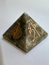 Load image into Gallery viewer, Labradorite Large Reiki Engraved Symbols Crystal Pyramid Slight Tip Damage