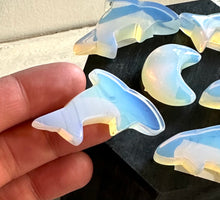 Load image into Gallery viewer, Opalite Crystal Dolphin |Reiju
