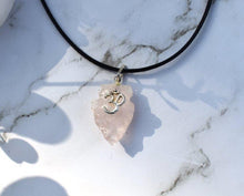 Load image into Gallery viewer, Rose Quartz Raw Crystal Arrowhead Pendant with Om