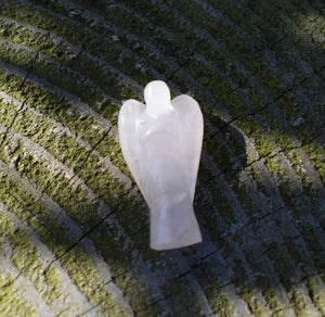 Rose Quartz Pocket Crystal Angel (2 cm)