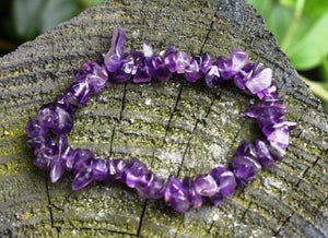 Amethyst Natural Crystal Stone Chips Power Bracelet For Calming