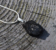 Load image into Gallery viewer, Shungite Raw Crystal Pendant