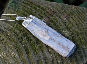Kyanite Blue Crystal Raw Stone Electroplated Pendant Charm Inc Necklace & Gift Box