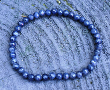 Load image into Gallery viewer, Sapphire Faceted Crystal Bracelet