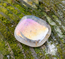 Load image into Gallery viewer, Angel Aura Quartz Crystal Tumble Stone