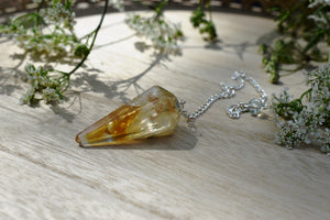 Citrine Faceted Dowsing Crystal Pendulum for Divination and Energy Healing Work