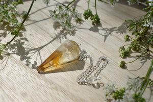 Citrine Faceted Dowsing Crystal Pendulum for Divination and Energy Healing Work