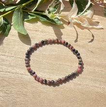 Load image into Gallery viewer, Rhodonite Natural Crystal Small Beads Stone Elasticated Bracelet