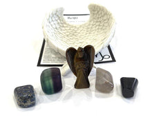 Load image into Gallery viewer, &quot;CAPRICORN&quot; Zodiac Star Sign Crystal Stone Gift Set (Dec 22nd - Jan 19th)