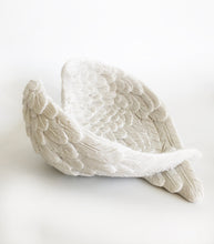 Load image into Gallery viewer, Stunning Large White Angel Wings Dish Bowl Gift Decorative Accessory Present - Krystal Gifts UK