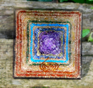 Large Natural Chakra Crystal Stones Layered Orgone/Orgonite Pyramid *SPIRITUAL PYRAMID* - | reiju