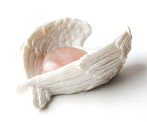 Rose Quartz Heart Stone Crystal in Stunning Detail Ceramic White Angel Wings Dish Gift Set - Krystal Gifts UK