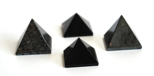 Electromagnetic Pollution Gift Set including 2 x Hematite Pyramids and 2 x Black Obsidian Pyramids - Krystal Gifts UK