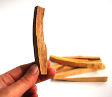 Load image into Gallery viewer, Palo Santo &quot;Holy Wood&quot; Pack Of 5 Sticks For Cleansing Your Home Of Negativity!