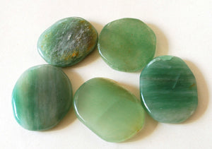 Green Aventurine Natural Polished Crystal Palm Stone